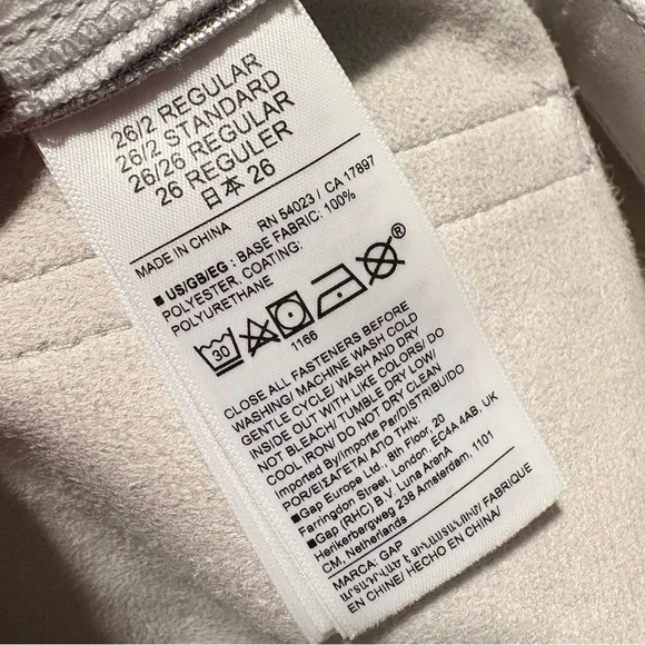 GAP Silver Jeans Cheeky Straight High Rise Faux Leather Coated Size 26/2 - Picture 11 of 12